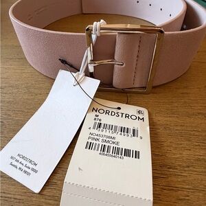 NWT Nordstrom Medium Soft dusty Pink Belt with Gold Buckle